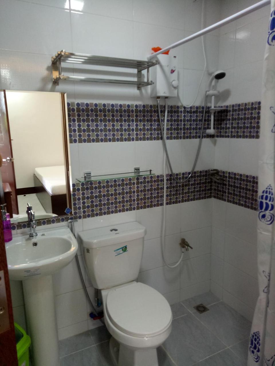 Aquilah Inn